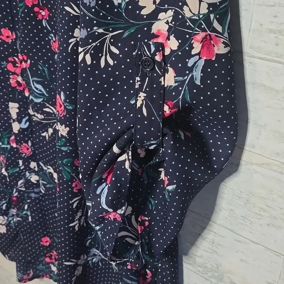 Maurices Blouse Navy Floral Pink Polka Dot Womans XL - Picture 7 of 7